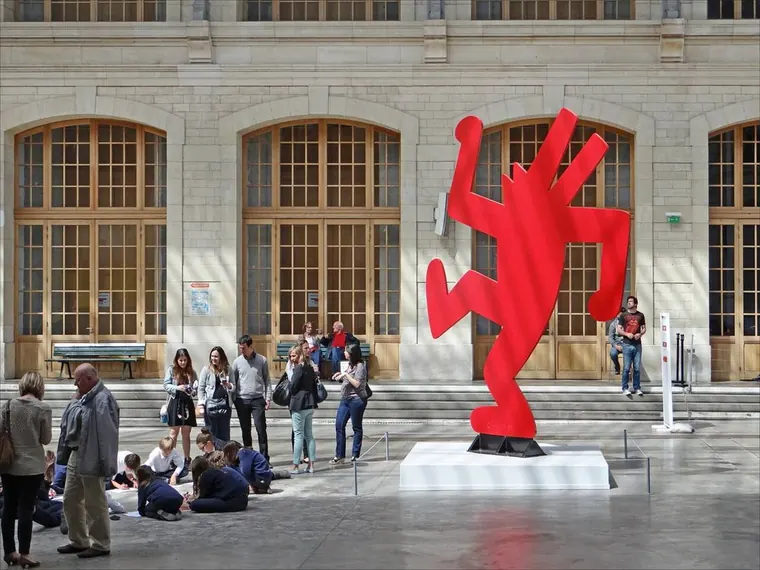 Le Centquatre-Paris